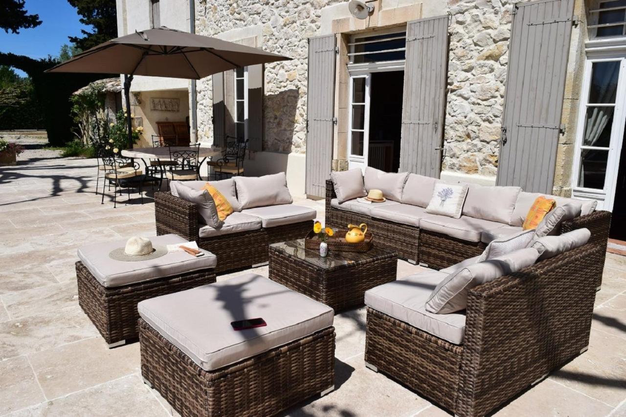 La Bastide Des Amouriers Caumont-sur-Durance Экстерьер фото