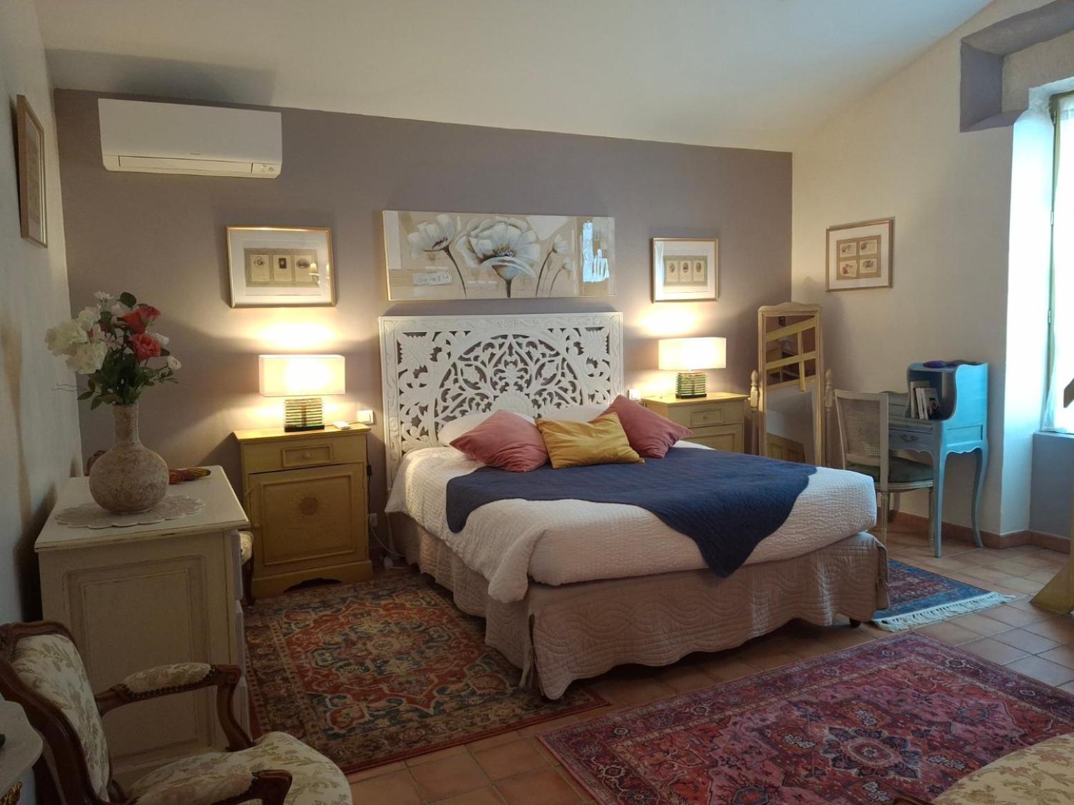 La Bastide Des Amouriers Caumont-sur-Durance Экстерьер фото